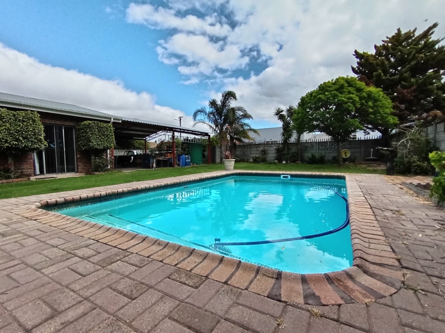 4 Bedroom Property for Sale in Wolseley Western Cape